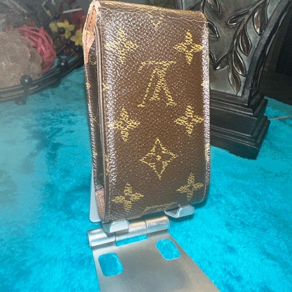 Louis Vuitton Cigarette pouch(authentic) - Picture 2 of 7